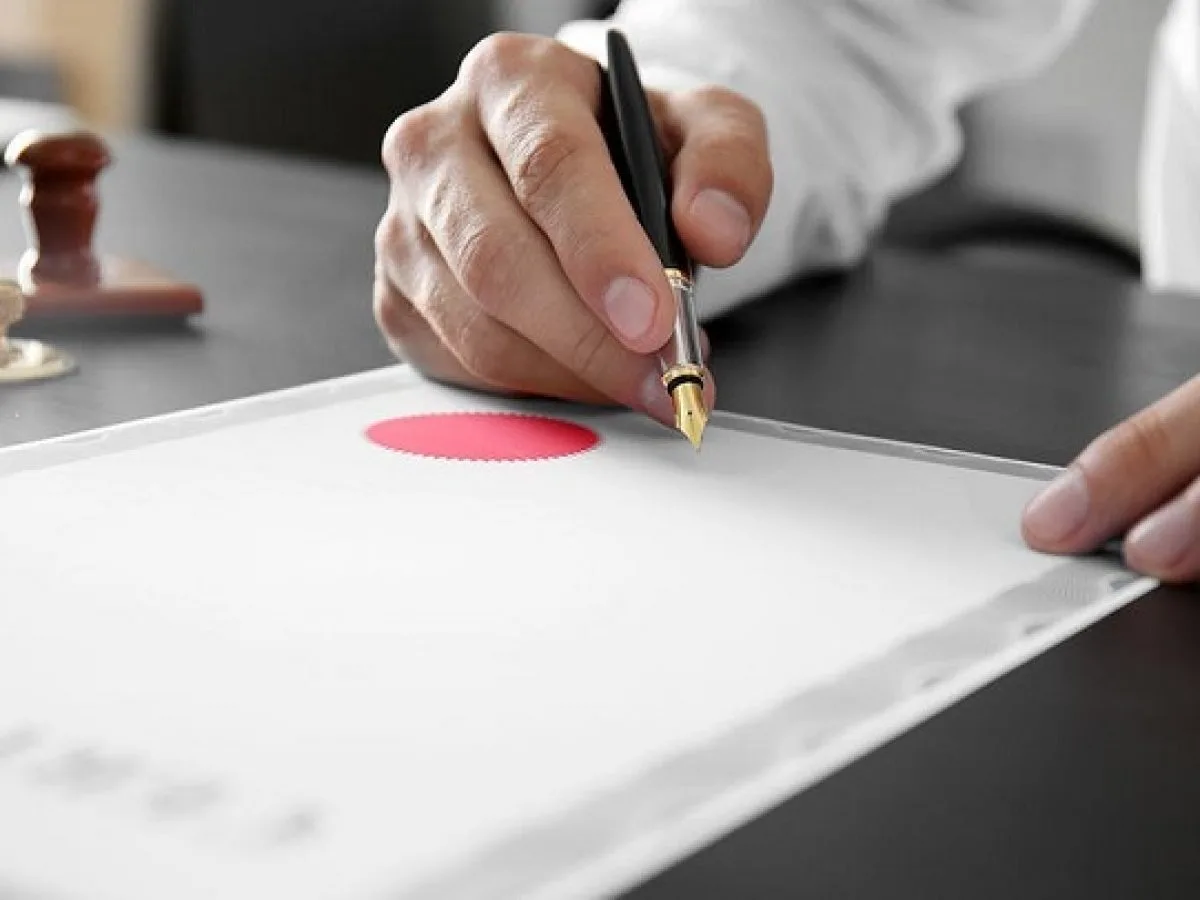 Signing and stamping legal documents for consular legalization